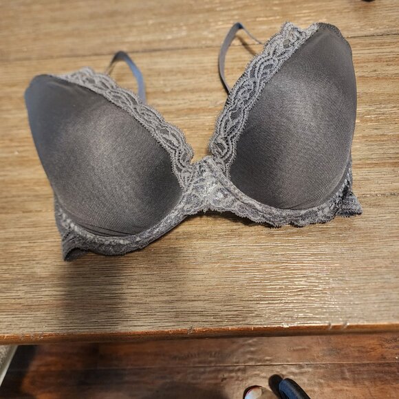 Natori Feathers Contour Underwire Plunge Black 34DDD - Picture 2 of 11